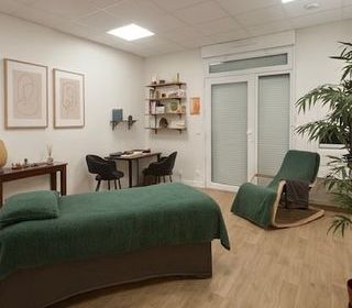  Immeuble � vendre 271 m�