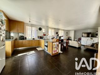  Maison � vendre 9 pi�ces 187 m�