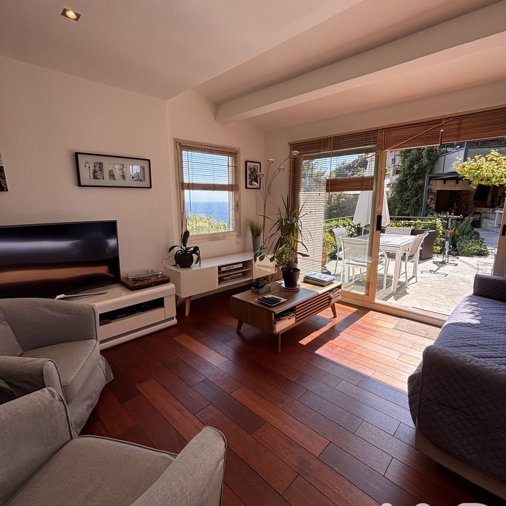 � vendre  Maison Roquebrune-Cap-Martin (06190)