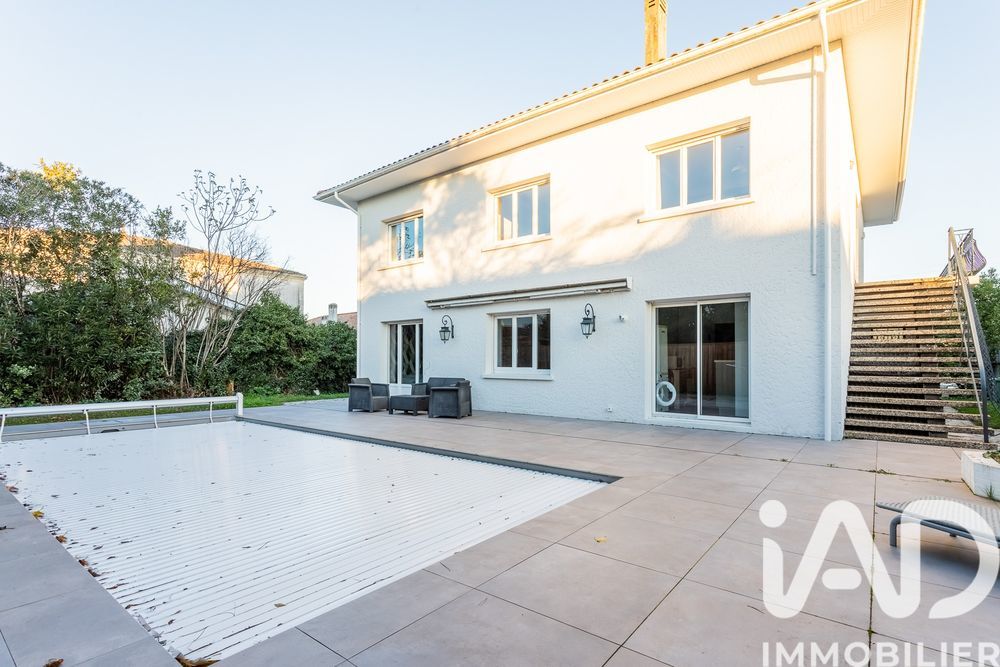 � vendre  Maison M�rignac (33700)