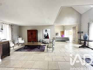  Villa � vendre 8 pi�ces 254 m�