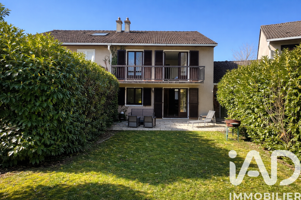 � vendre  Maison Saint-Germain-en-Laye (78100)