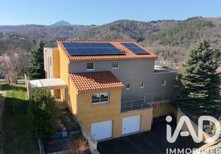  Maison � vendre 7 pi�ces 215 m�