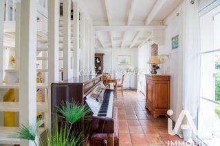  Maison � vendre 8 pi�ces 198 m�