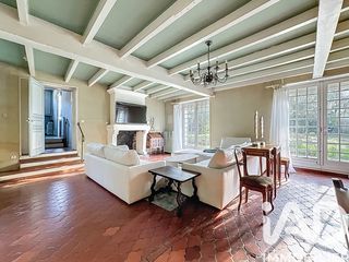  Maison � vendre 8 pi�ces 227 m�