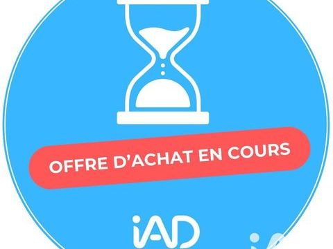   Vente Maison de village 7 pi�ces Maison - 7 pi�ce(s) - 160 m�