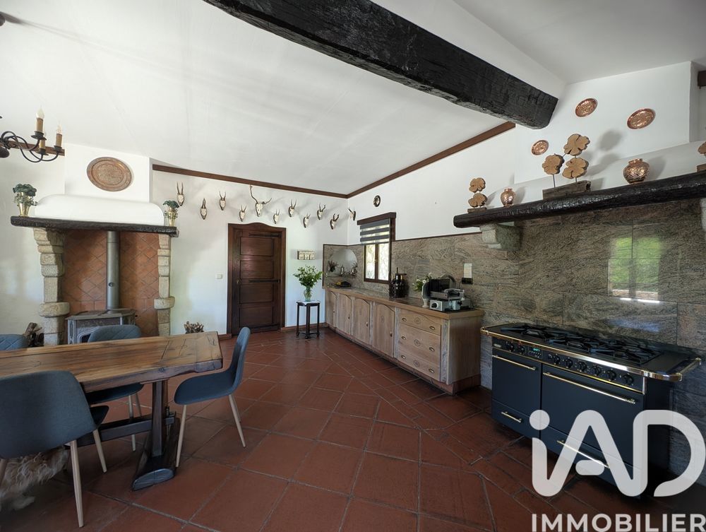 � vendre  Maison Saint-Laurent-de-Cerdans (66260)