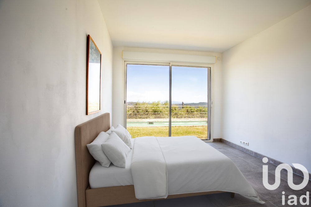 � vendre  Villa Rochefort-du-Gard (30650)