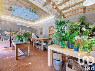  Immeuble � vendre 175 m�