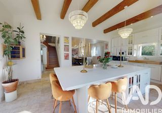  Villa � vendre 8 pi�ces 260 m�