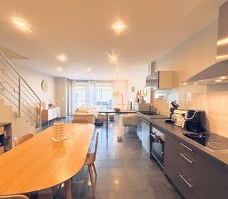  Appartement � vendre 4 pi�ces 83 m�