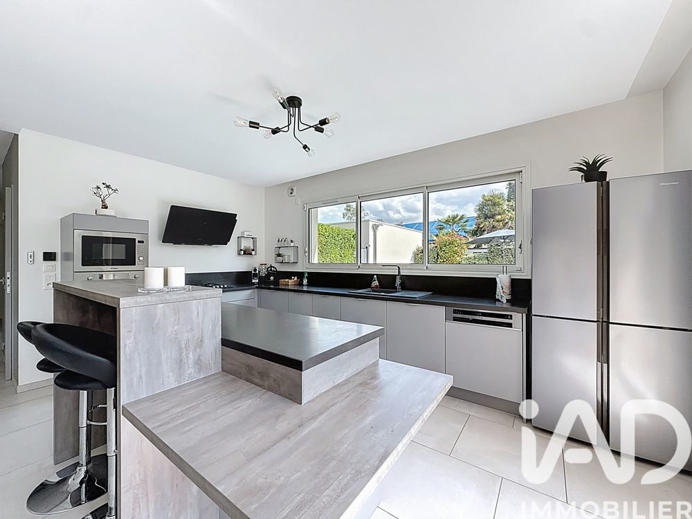 � vendre  Maison Brie-Comte-Robert (77170)