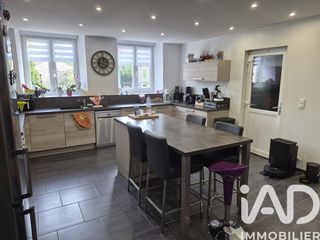  Maison � vendre 6 pi�ces 211 m�