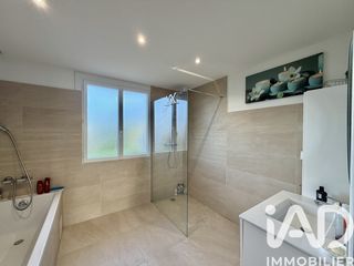  Maison � vendre 8 pi�ces 195 m�