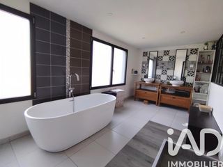  Maison � vendre 5 pi�ces 150 m�