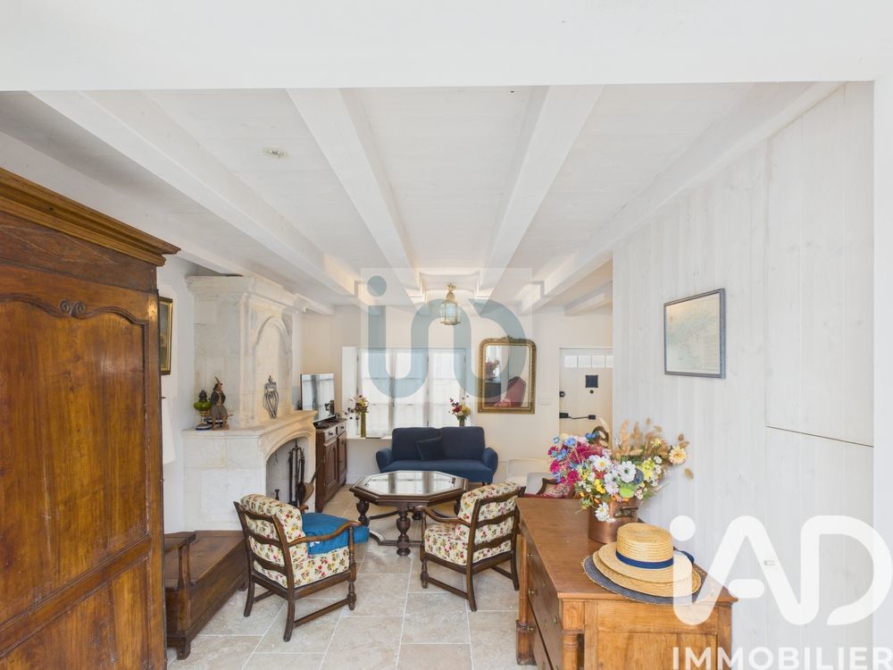 � vendre  Maison Saint-Martin-de-R� (17410)