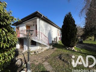  Maison � vendre 10 pi�ces 210 m�