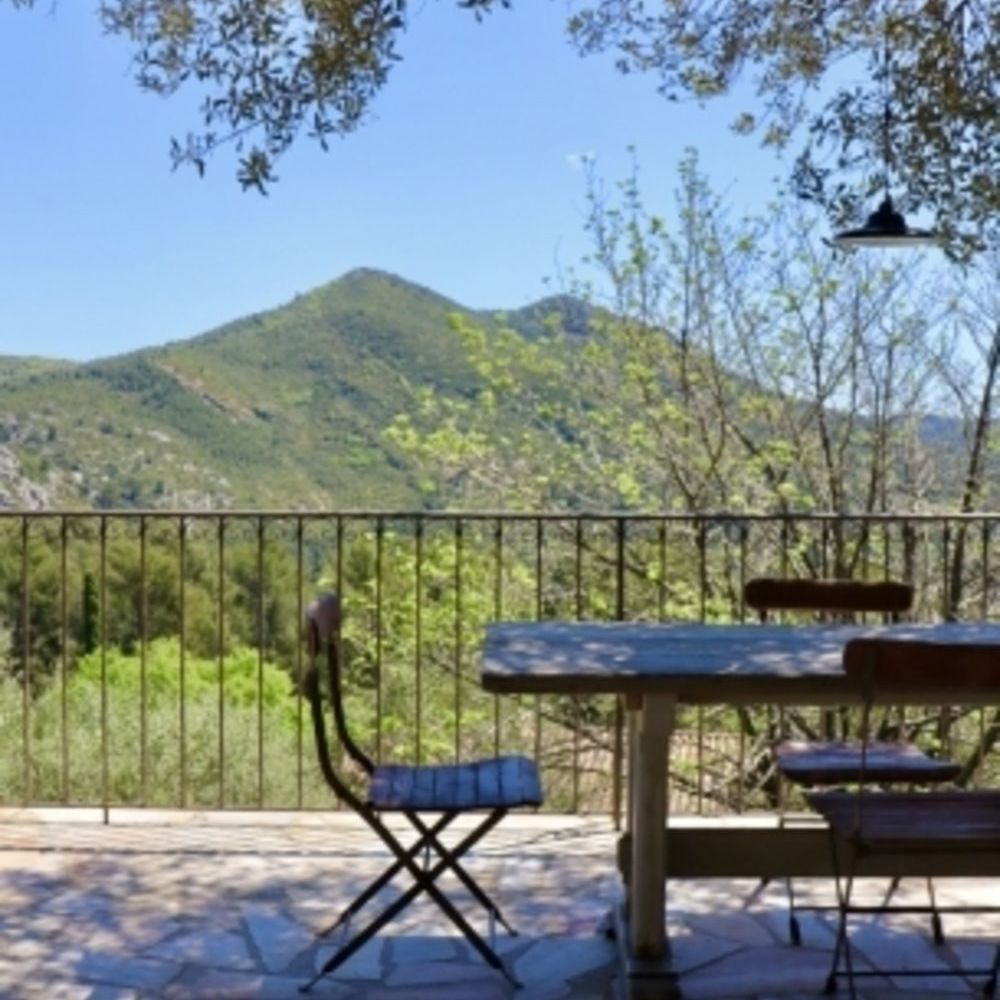 � vendre  Maison Le Revest-les-Eaux (83200)