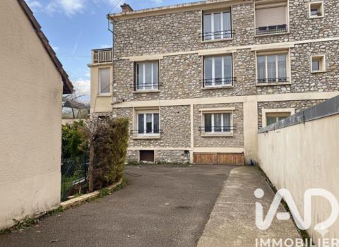Vente B&acirc;timent 8 pi&egrave;ces 267000 45330 Le malesherbois