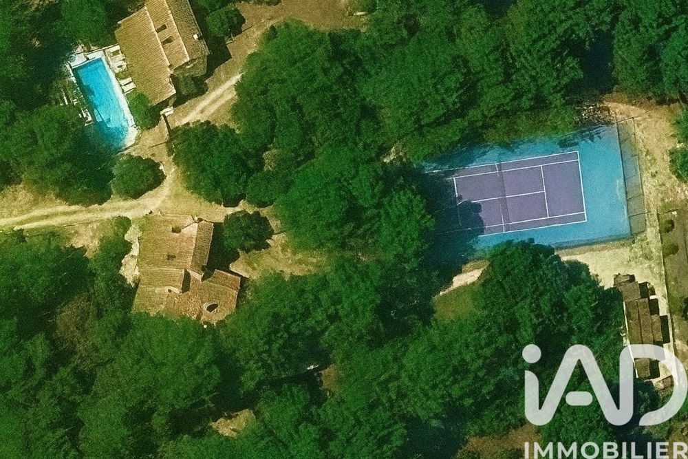 � vendre  Maison Grans (13450)