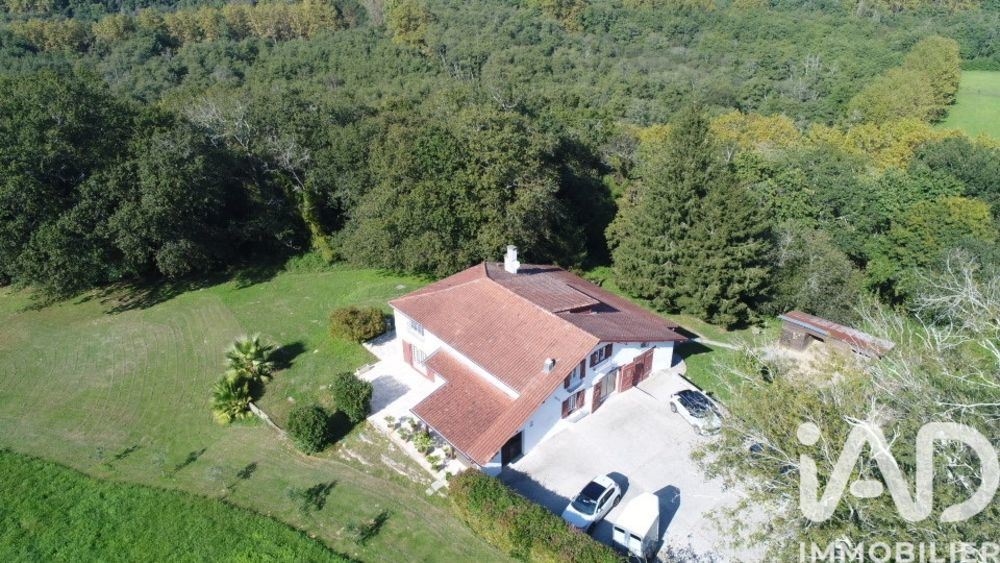 � vendre  Maison Urt (64240)