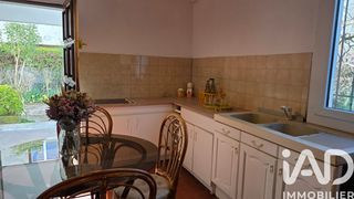  Maison � vendre 8 pi�ces 195 m�