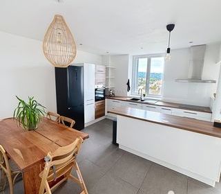  Appartement � vendre 4 pi�ces 93 m�