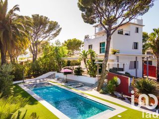  Maison � vendre 7 pi�ces 227 m�