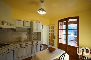  Maison � vendre 10 pi�ces 235 m�