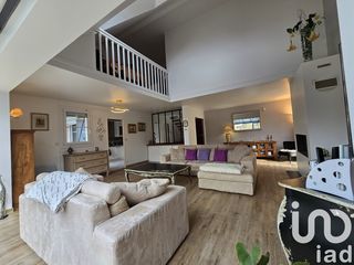  Maison � vendre 8 pi�ces 219 m�