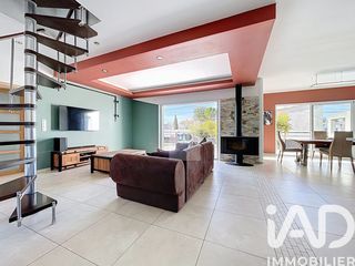  Maison � vendre 7 pi�ces 198 m�