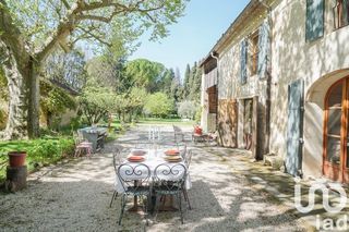  Maison � vendre 7 pi�ces 242 m�