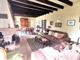  Maison � vendre 9 pi�ces 236 m�