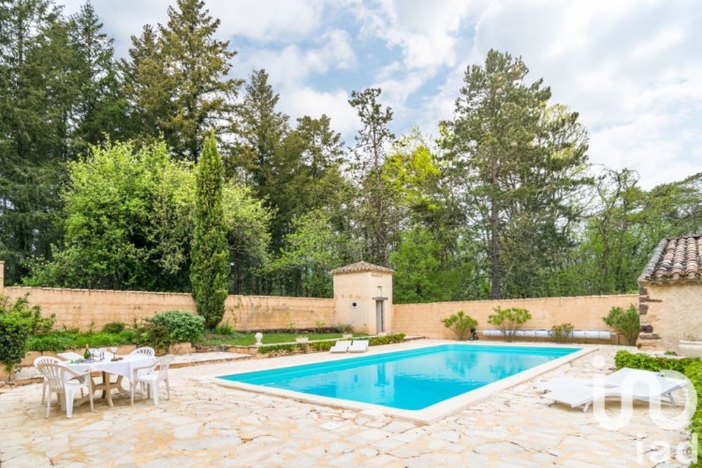 � vendre  Maison Mazeyrolles (24550)