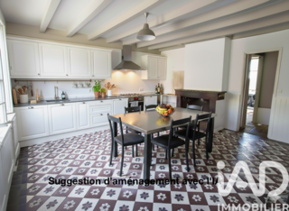  Maison � vendre 8 pi�ces 223 m�