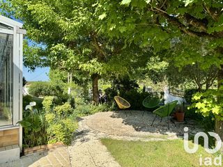  Maison � vendre 8 pi�ces 198 m�