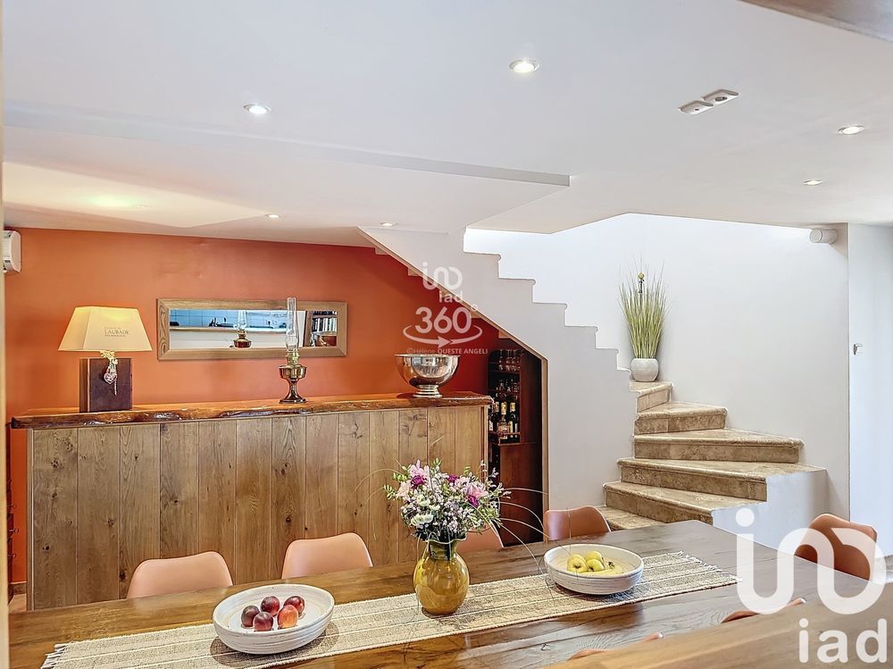 � vendre  Maison Carqueiranne (83320)