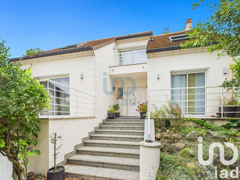 � vendre  Villa Sainte-Genevi�ve-des-Bois (91700)