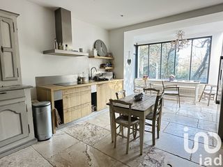  Villa � vendre 9 pi�ces 212 m�