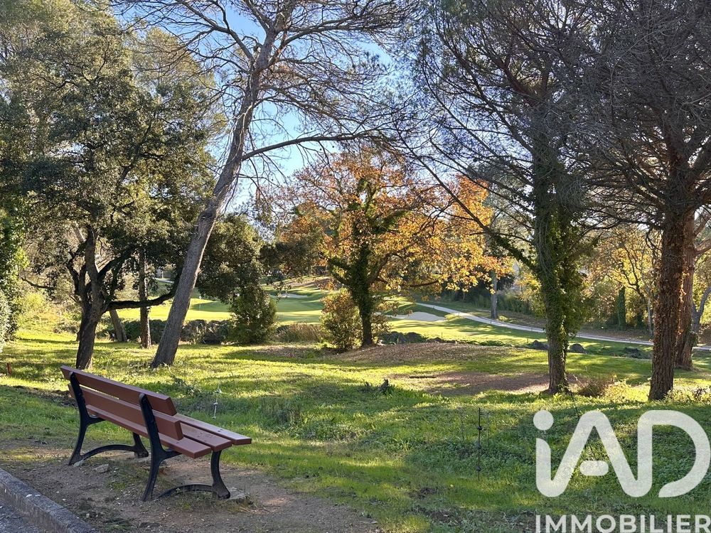 � vendre  Appartement Saint-Rapha�l (83700)