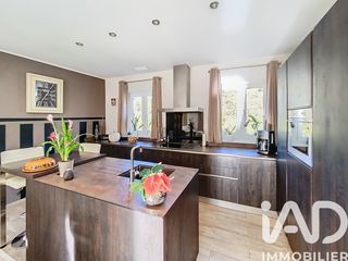  Maison � vendre 9 pi�ces 208 m�