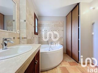  Maison � vendre 7 pi�ces 210 m�