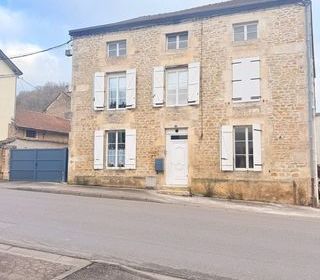  Immeuble � vendre 215 m�