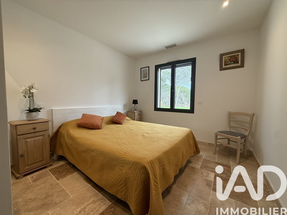 � vendre  Maison Faucon (84110)