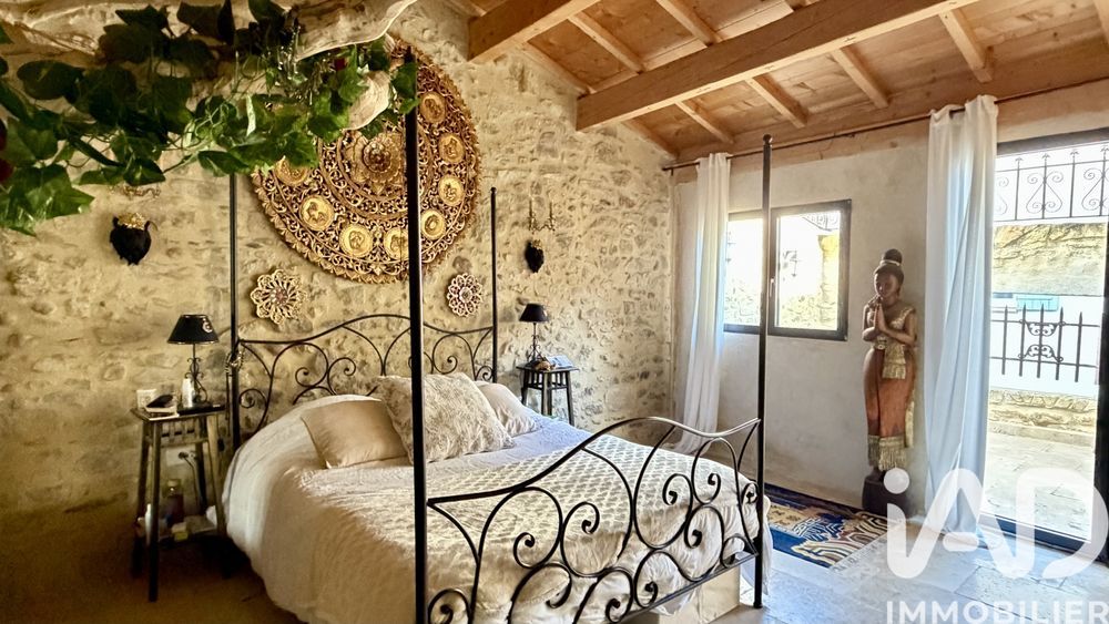 � vendre  Propri�t�/ch�teau Caderousse (84860)