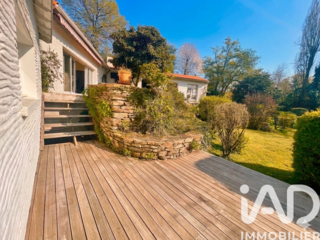  Villa � vendre 7 pi�ces 240 m�