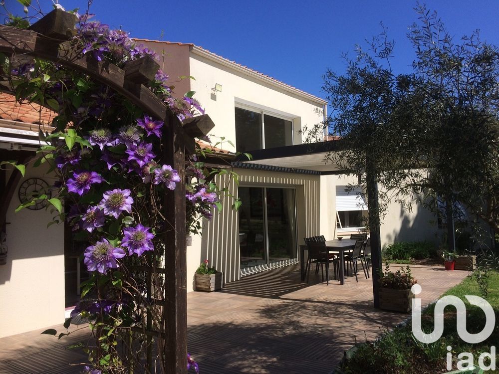 � vendre  Maison Le Fenouiller (85800)