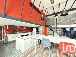  Maison � vendre 8 pi�ces 300 m�