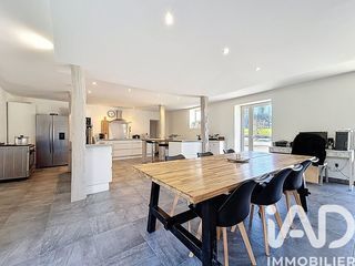  Maison � vendre 7 pi�ces 259 m�