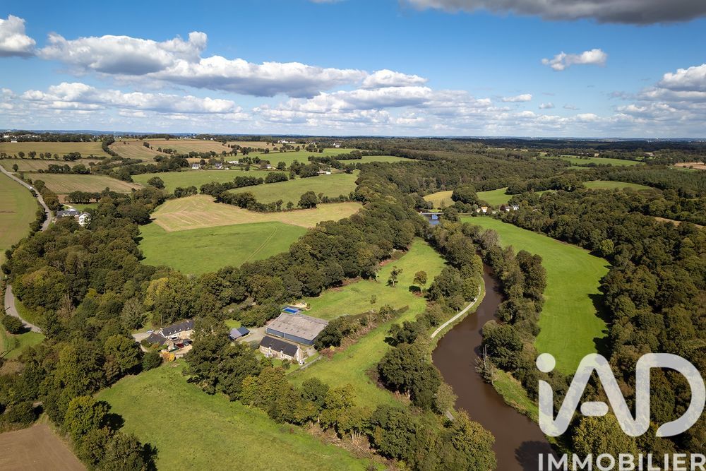 � vendre  Maison Cl�den-Poher (29270)